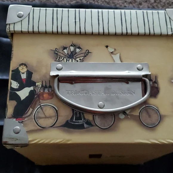 Wine Tube and Box - Picture 3 of 3